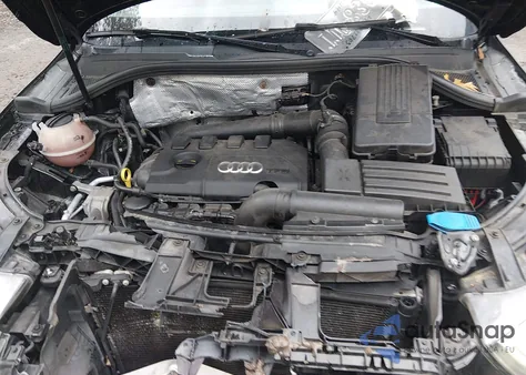 2015 Audi Q3 2.0T Premium Plus z USA, uszkodzony, nr VIN WA1GFCFS7FR004732